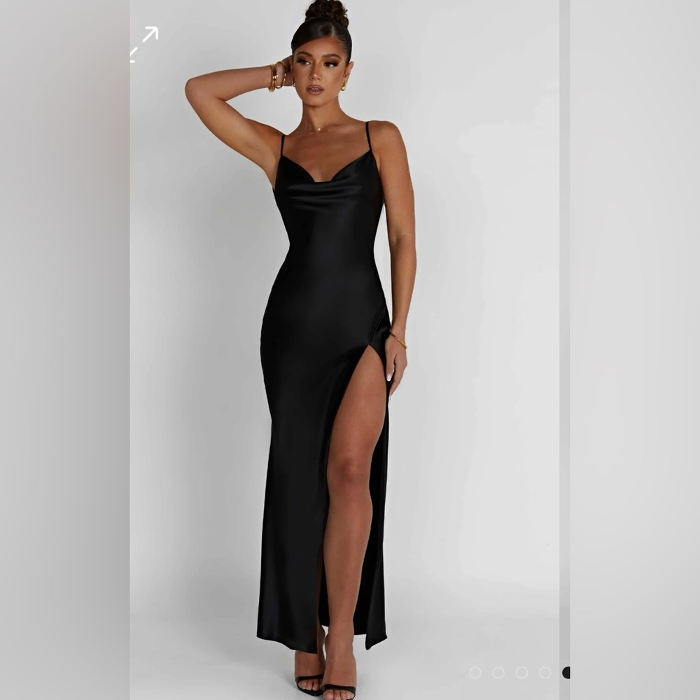COPY - CELESTINA MAXI DRESS -BLACK